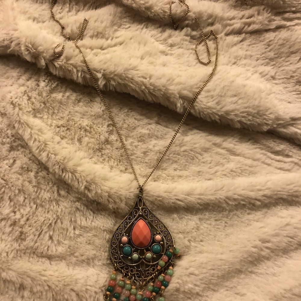 Necklace - Picture 2 of 6